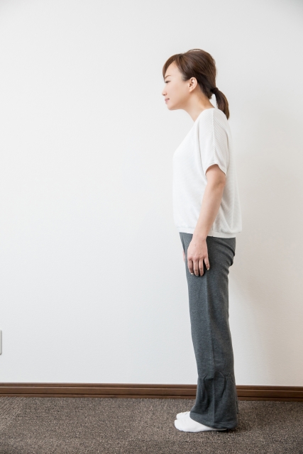 姿勢女性